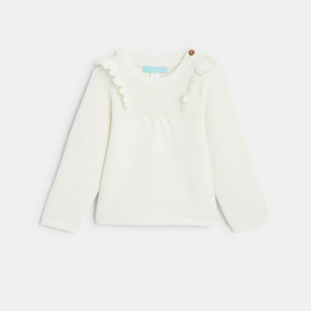 Бял плетен пуловер с волани