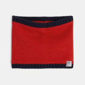 Червен шал от смесена плетка