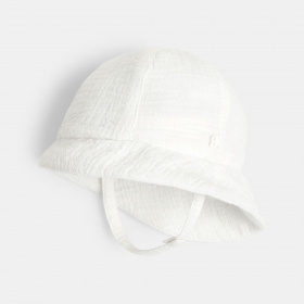 Бяла памучно-марлева шапка за слънце