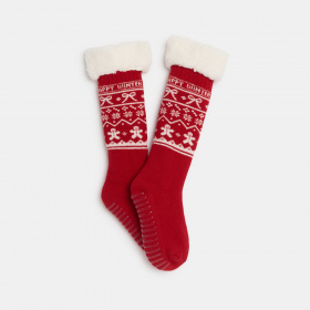 Червени неплъзгащи се чорапи с празничен мотив