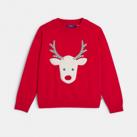 Червен пуловер с елен