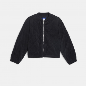 Черно кадифено яке