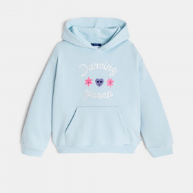 Син бродиран суитшърт