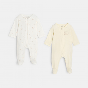 Комплект жълти пижамис лунен мотив, унисекс