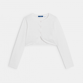 Бяла къса плетена жилетка