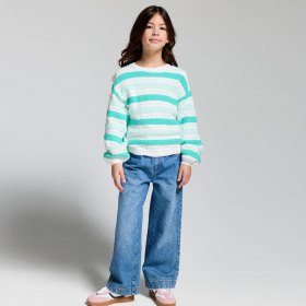 Зелен раиран пуловер