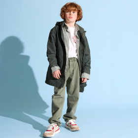 Парка с качулка в цвят каки