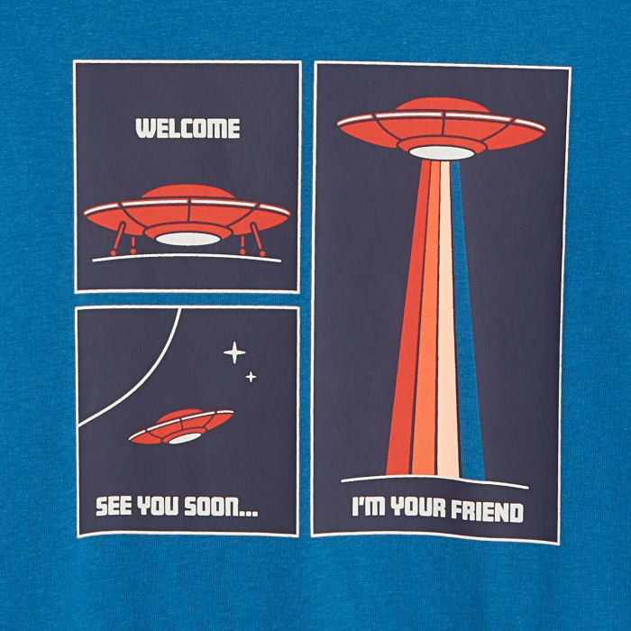 Тениска с космически принт