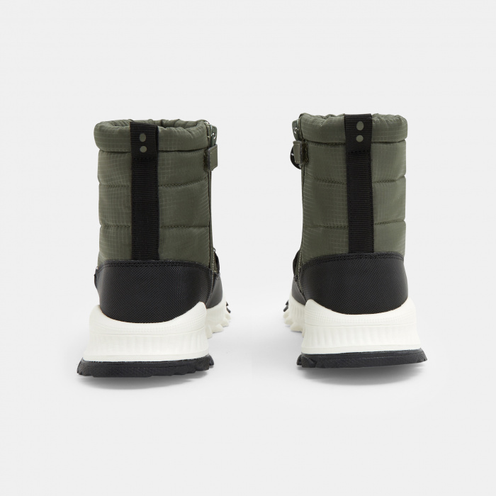 Зелени ботуши за сняг