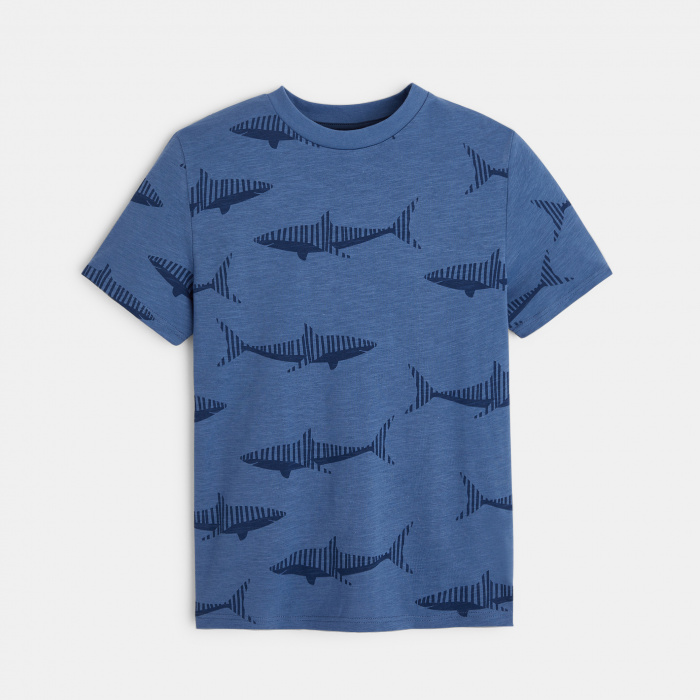 Синя тениска с къс ръкав и щампа на акула