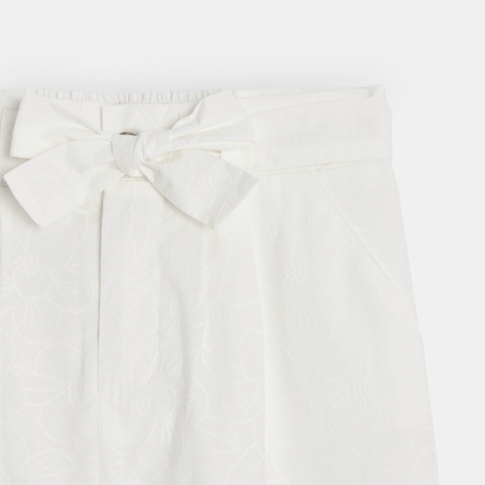 Бял панталон с широки крачоли и висока талия