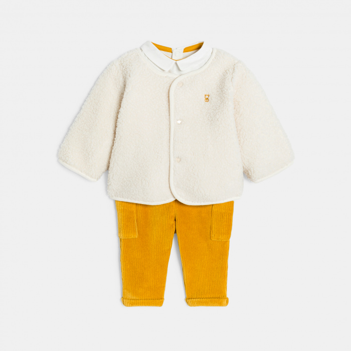 Жилетка от шерпа, жълти кадифени панталони и боди