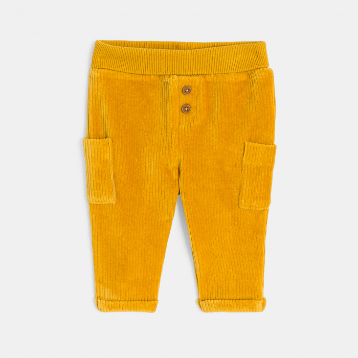 Жилетка от шерпа, жълти кадифени панталони и боди