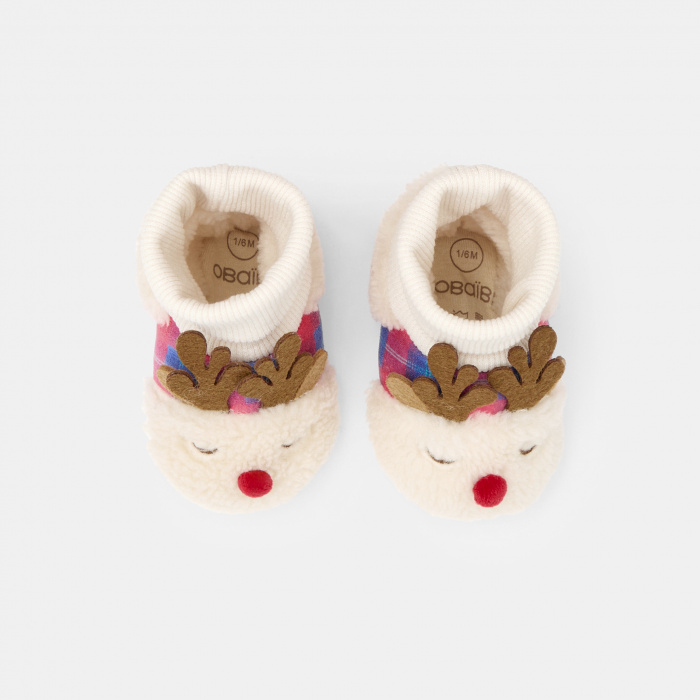 Пантофи с елени