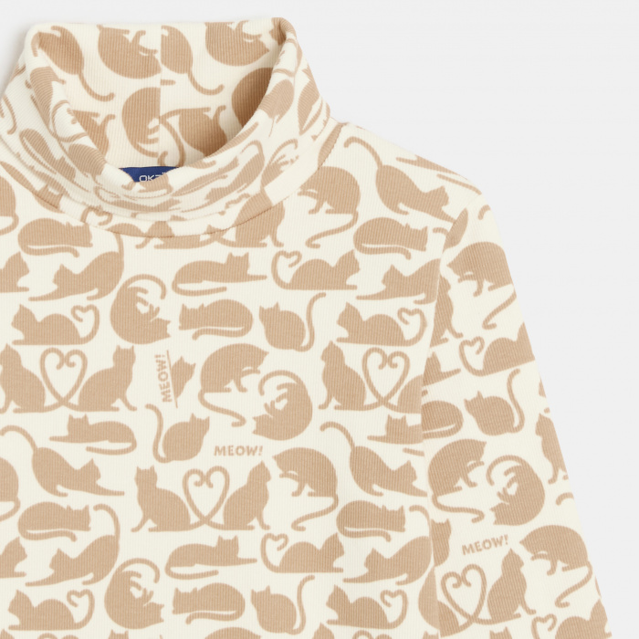 Бежова тениска с дълъг ръкав и принт