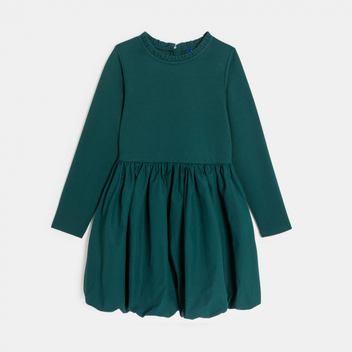 Зелена рокля с дълъг ръкав