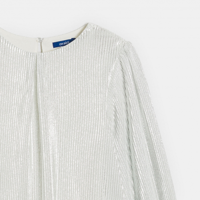 Сребриста рокля с дълги ръкави