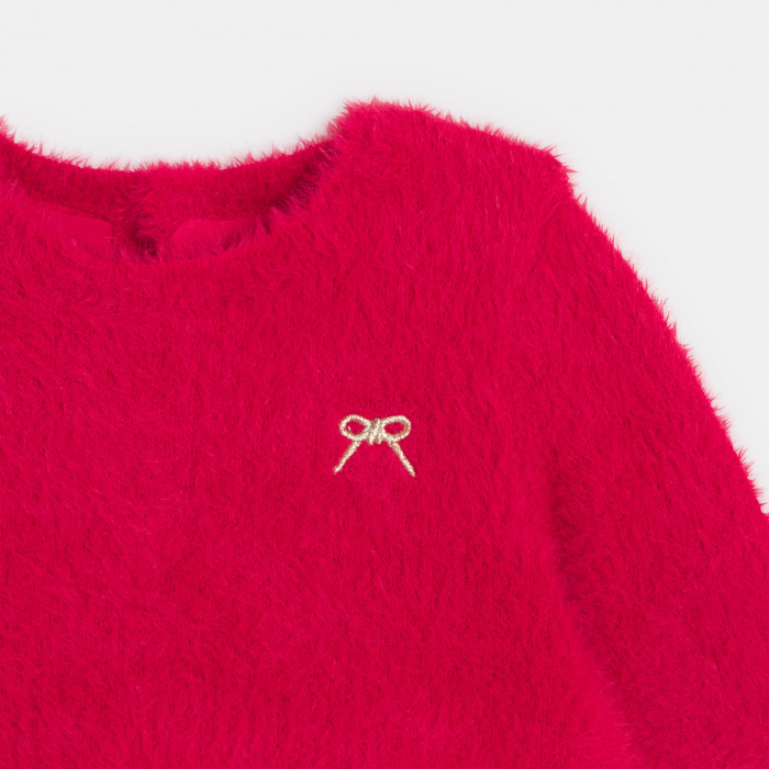 Червена рокля с дълъг ръкав