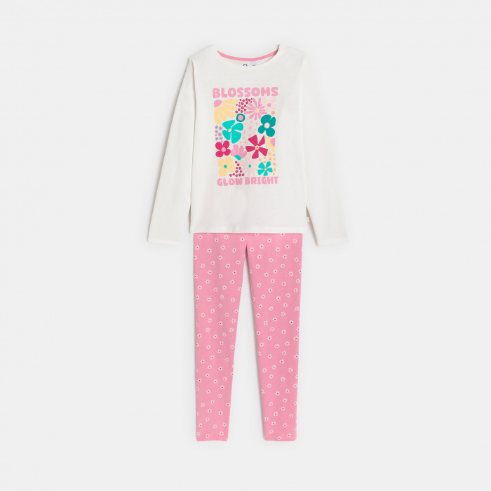 Розова пижама с цветя