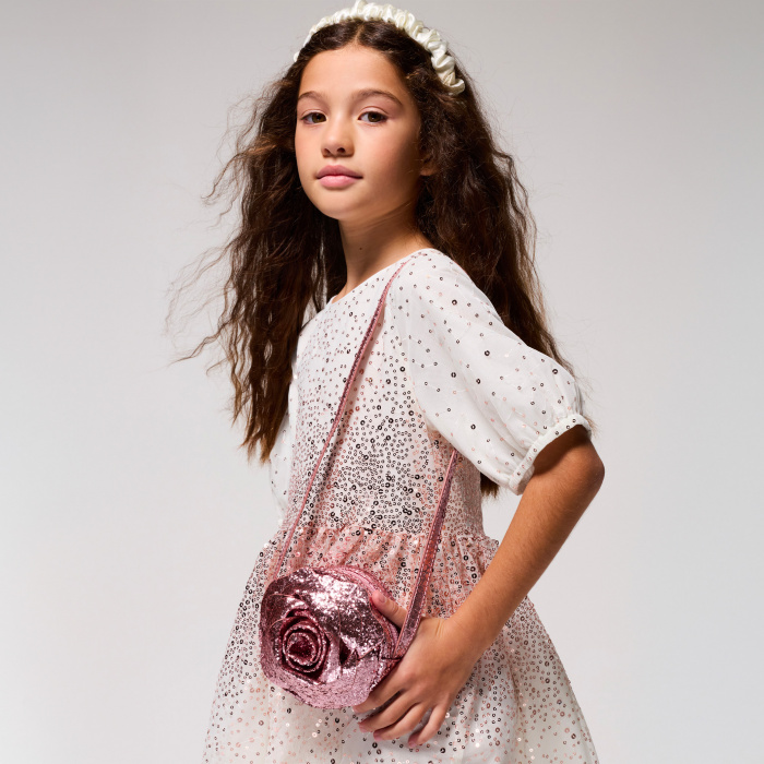 Рокля със златни пайети