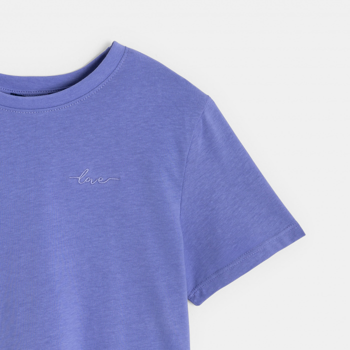 Едноцветна лилава тениска