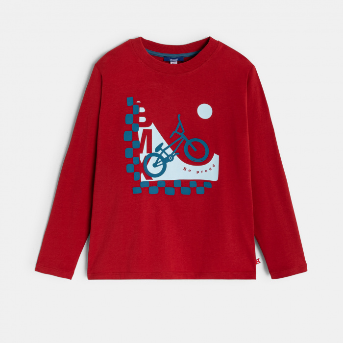 Червена спортна тениска с дълъг ръкав