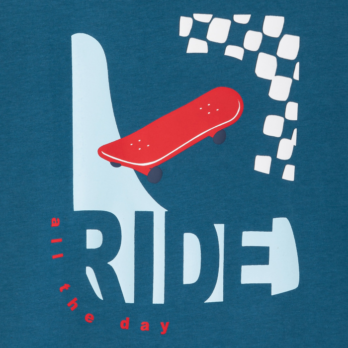 Синя тениска с дълъг ръкав