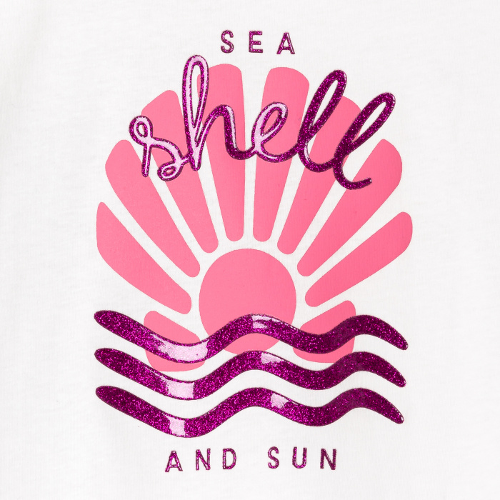 Бяла тениска с мотив и къс ръкав