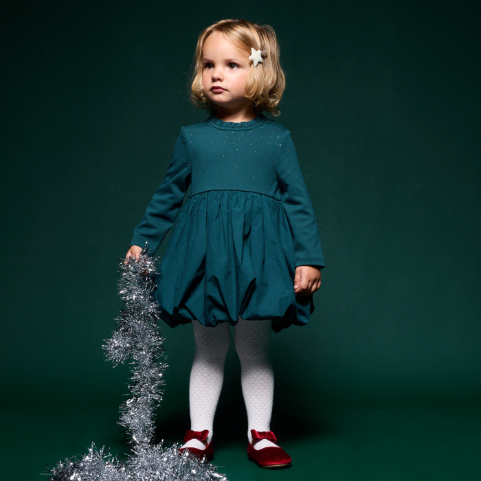 Тъмнозелена плисирана рокля от две материи