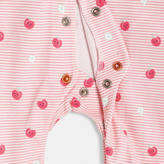 Розова раирана пижама