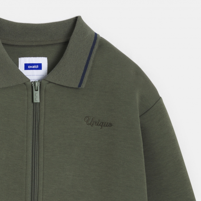 Зелен суитшърт с яка и цип