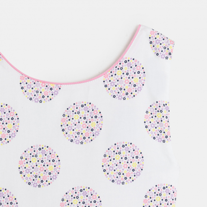 Бяла флорална рокля