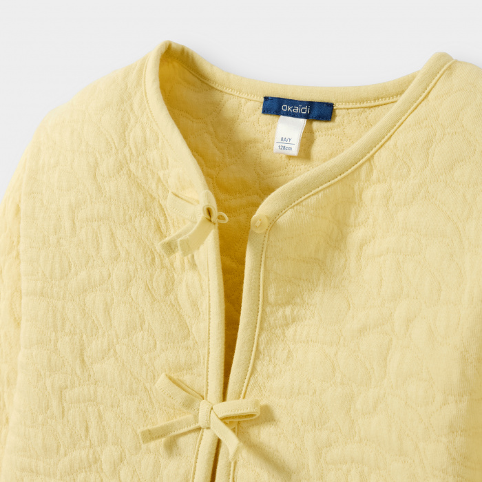 Жълто ватирано яке