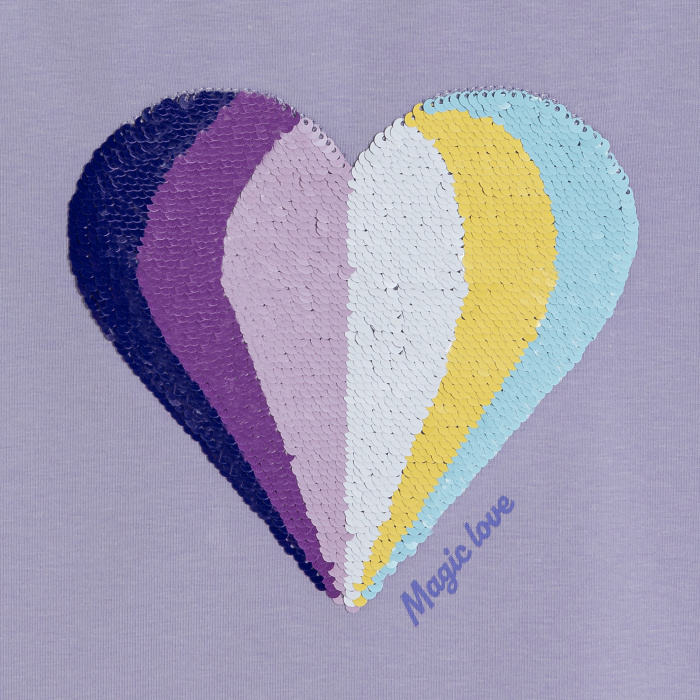 Лилава тениска с магически пайети и сърце