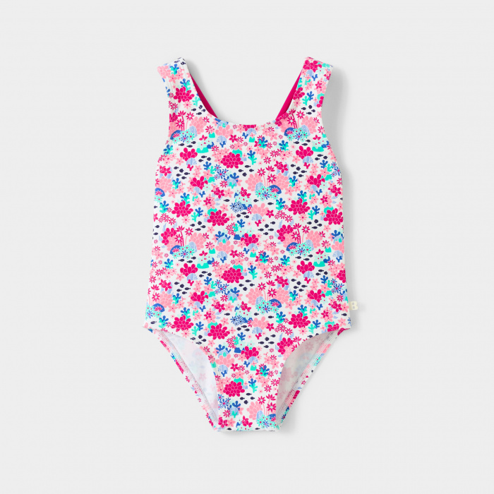 Розов бански костюм