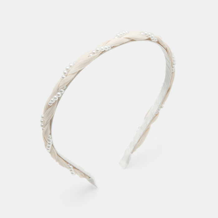 Диадема от бял плат и мъниста