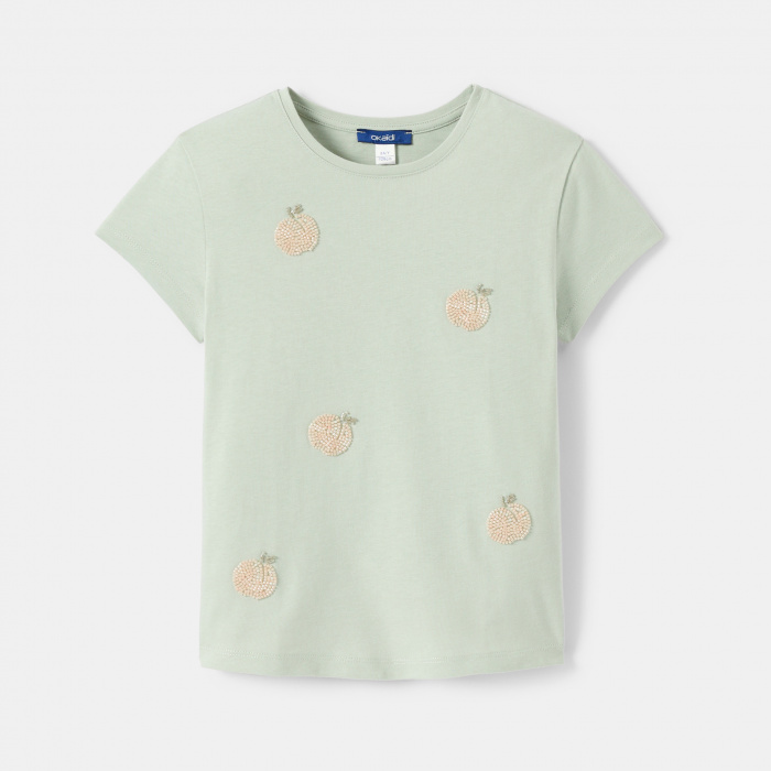 Зелена тениска с плодове