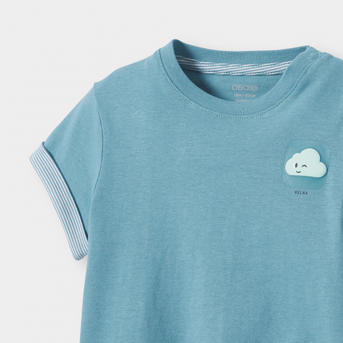 Синя тениска с щампа на облаци