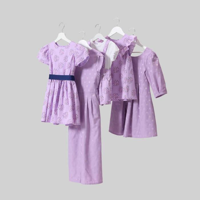 Лилава рокля с флорален принт