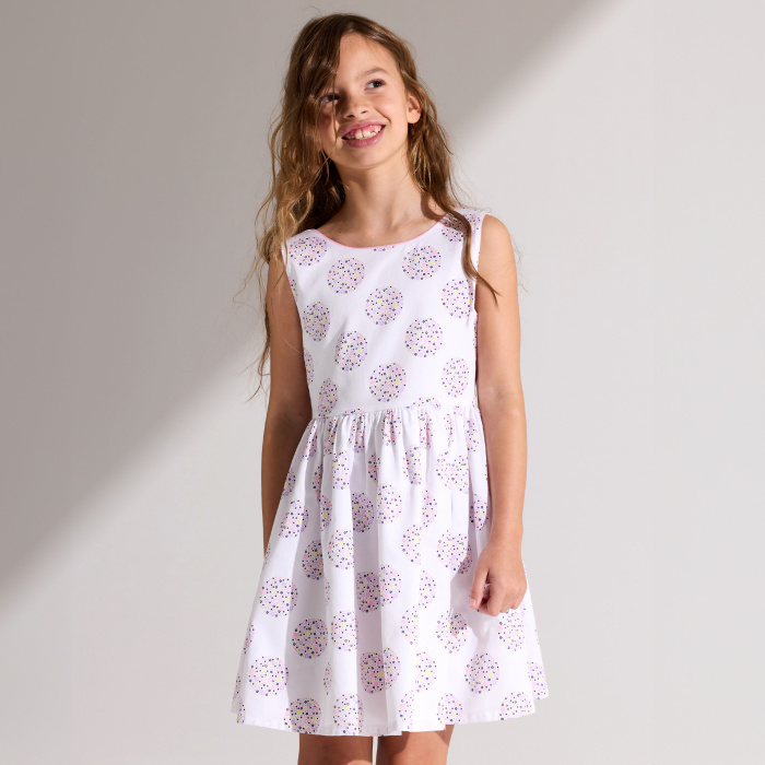 Бяла флорална рокля