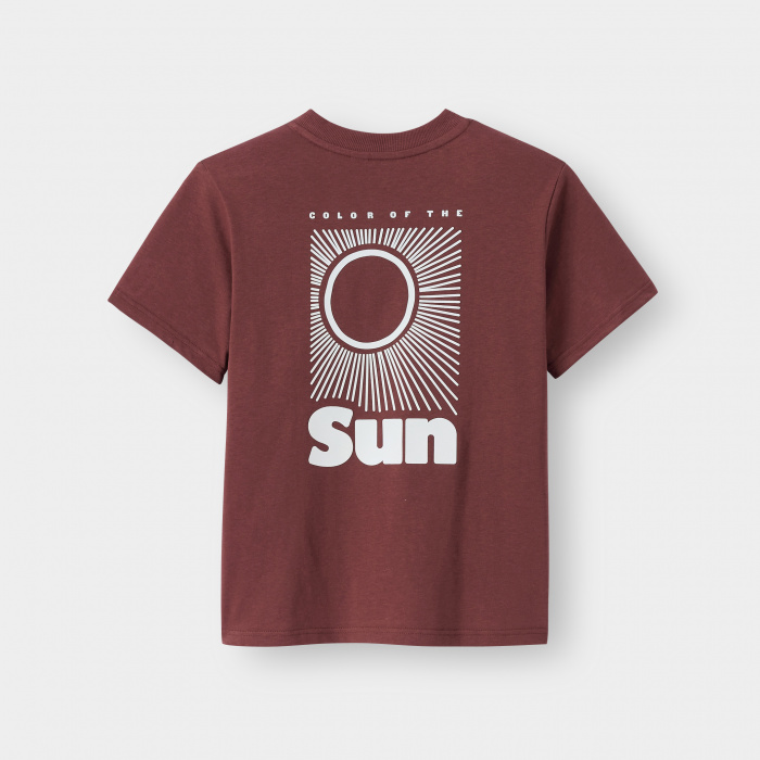 Кафява тениска надпис