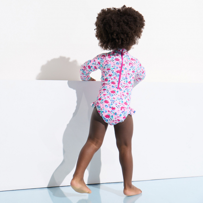 Розов бански с флорални мотиви