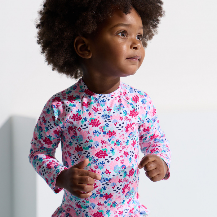 Розов бански с флорални мотиви