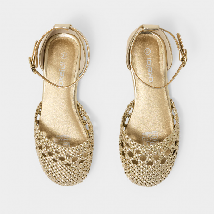 Златисти санадали