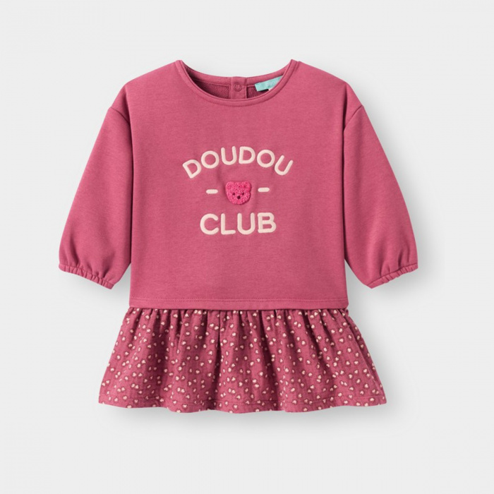 Розова рокля с надпис „Doudou Club“