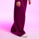 Лилав спортен панталон с широки крачоли